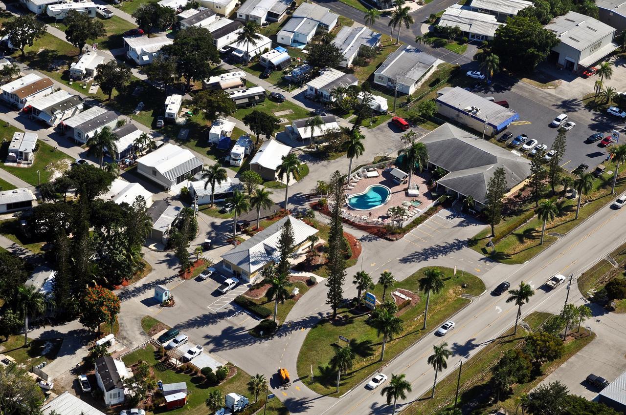 Fort Myers Beach Resort Two-Bedroom Park Model 4 Harlem Heights Екстериор снимка